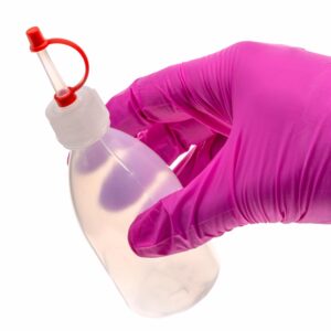 Kroplomierz z zatyczką, LDPE - 100 ml, GL18 • SKU: K-0001-100-ZES